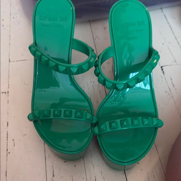 NEW Carmen Sol Kelly Green Tonino Jelly Wedge Sandals - Picture 5 of 7